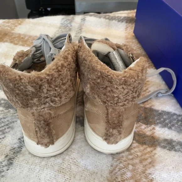 P448 Taylor Ortisei Hightop Sneaker - Picture 8 of 9